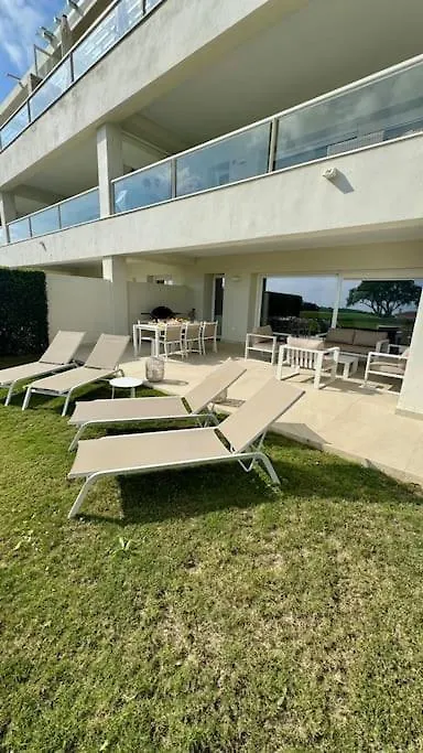 Appartement Jardin Et Vue Golf San Roque  Apartment