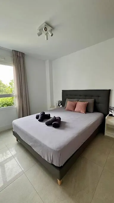 Appartement Jardin Et Vue Golf San Roque  0*, San Roque (Andalucia)