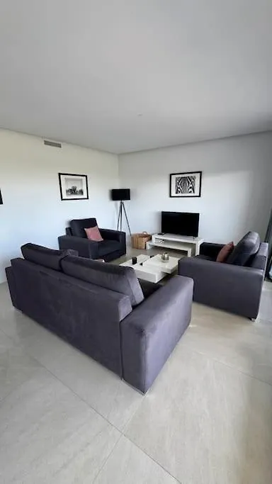 Apartment Appartement Jardin Et Vue Golf San Roque